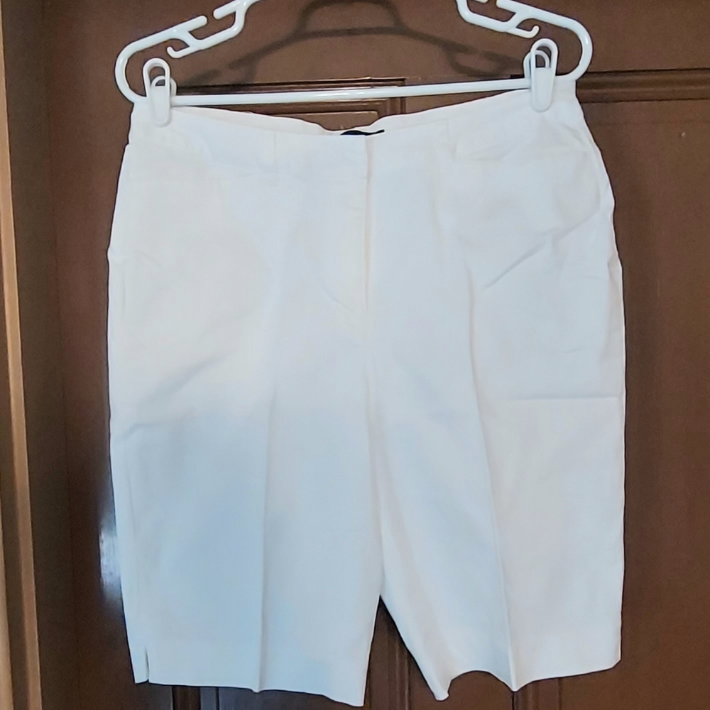 Womens shorts, relativity, size 10